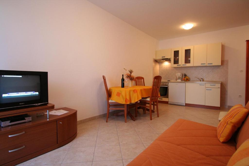 Apartments Bogovic Malinska Szoba fotó