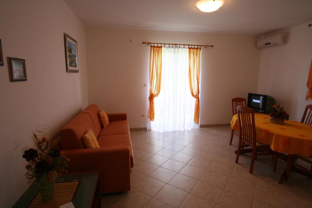 Apartments Bogovic Malinska Szoba fotó