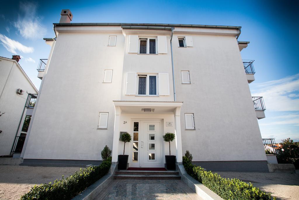 Apartments Bogovic Malinska Kültér fotó