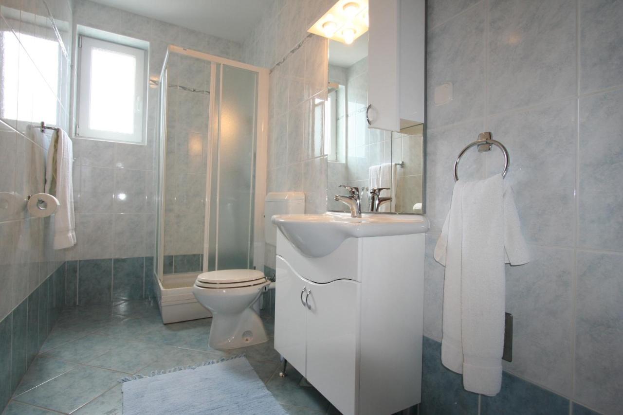 Apartments Bogovic Malinska Szoba fotó